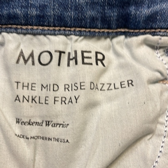 MOTHER Mid Rise Dazzler Ankle Fray Distressed Jeans - Picture 10 of 14